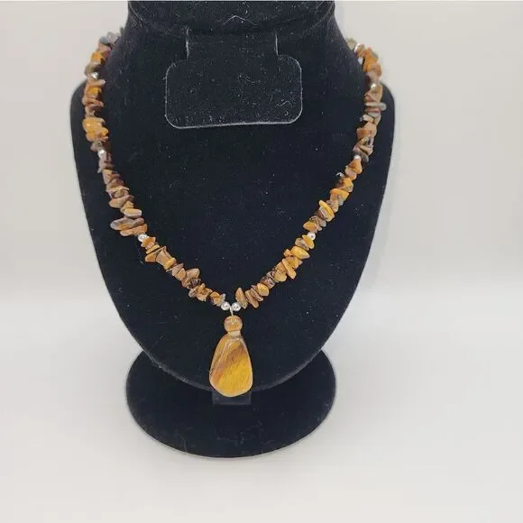 Natural Tiger Eye Stone Necklace Pendant Beaded 16 in Silver Tone Screw Clasp - Picture 3 of 6